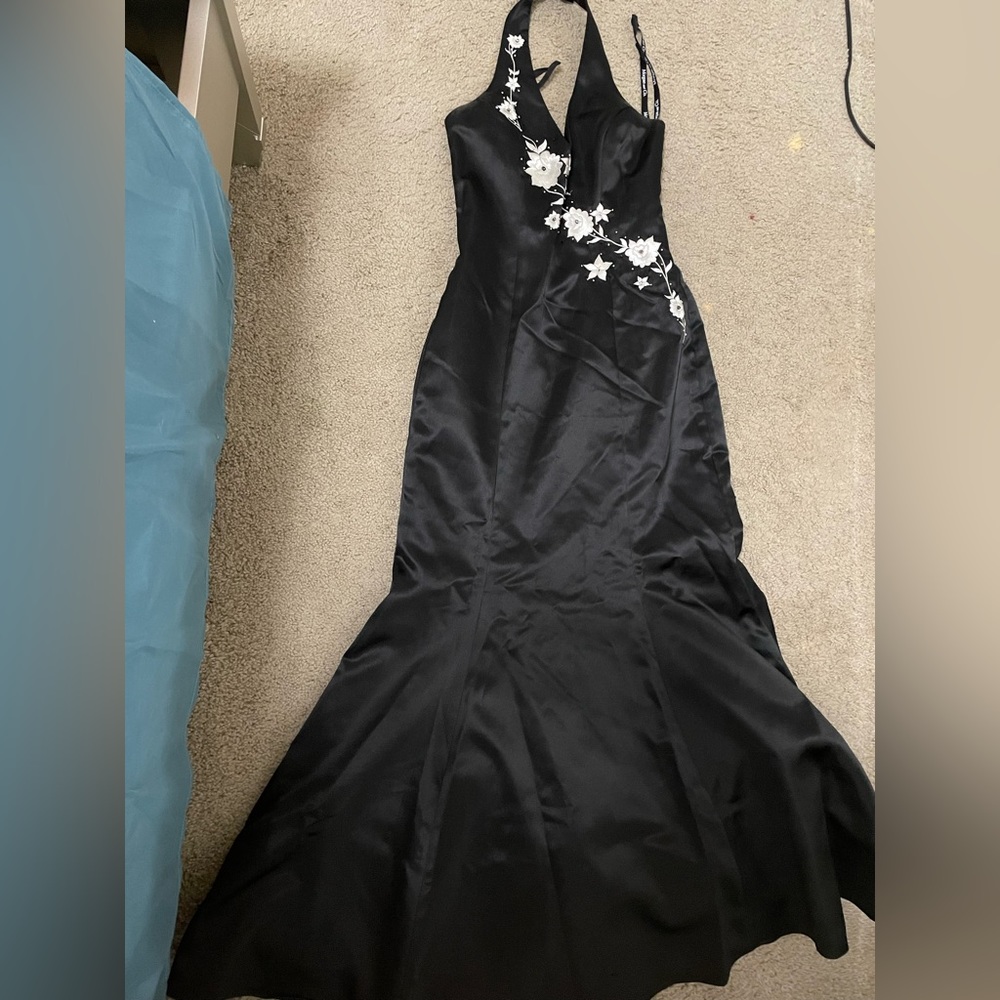 Morgan & Co Prom Dress